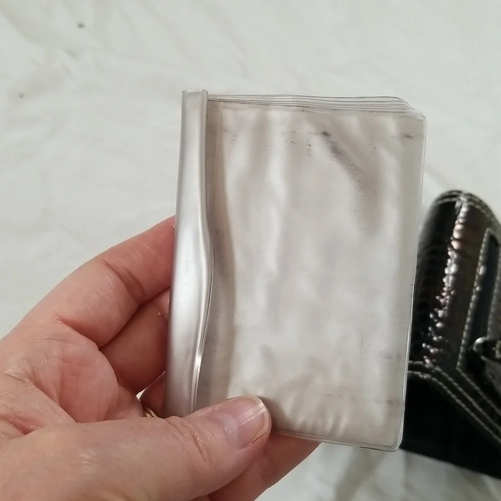 Liz Claiborne Tri-fold Wallet